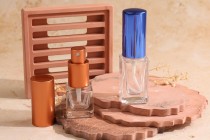 Γυάλινο μπουκάλι 10 ml διάφανο σε ορθογώνιο σχήμα με στόμιο PP18