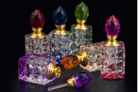 5ml crystal attar bottle with crystal cap and glass dipstick, in 6 colors.