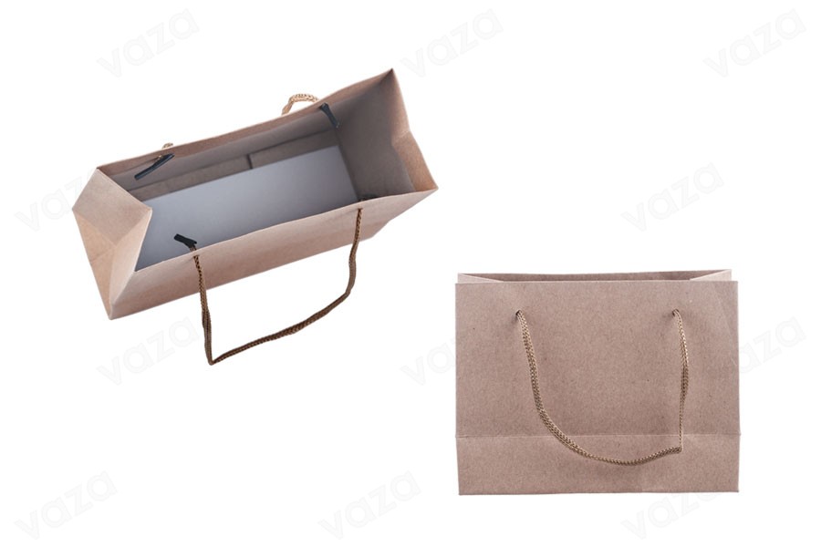 Sac cadeau en papier kraft avec cordon de 3 mm avec une belle texture dans la même couleur que le sac 144 x 60 x 110 mm Sac cadeau en papier kraft avec cordon de 3 mm avec une belle texture dans la même couleur que le sac 144 x 60 x 110 mm-photo_groupe