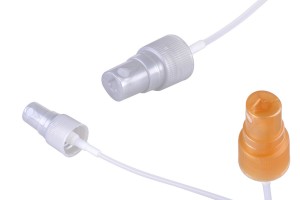 Vaporisateur en plastique (PP 18) avec couvercle en aluminium-εικόνα_σύνθεση