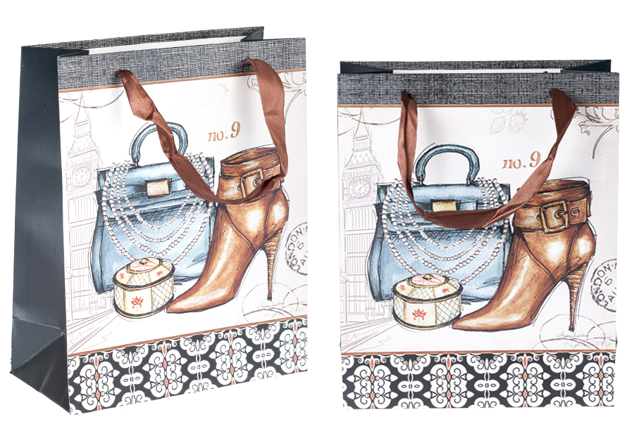 Geschenktasche laminiert mit Henkel aus Satin 210x100x260 mm Geschenktasche laminiert mit Henkel aus Satin 210x100x260 mm