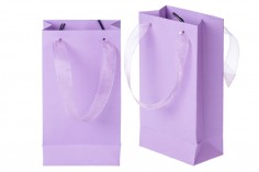 Sac cadeau en papier laminé avec poignée de 2 cm en organza de différentes couleurs