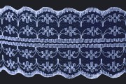 Stable polyester lace trim, 47 mm wide - 10 m long. 