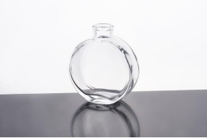 Bouteille pour liqueur ovale de 150ml-εικόνα_σύνθεση
