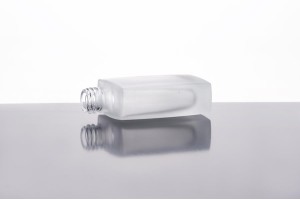 Flacon de parfum (18/415) en forme spéciale de sablage de 30ml-3
