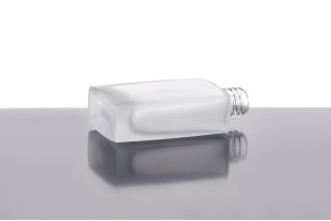 Flacon de parfum (18/415) en forme spéciale de sablage de 30ml-6