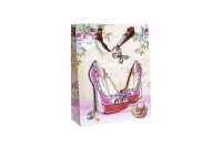 3D paper gift bag with 