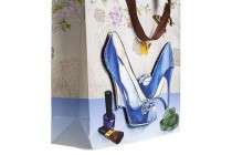 Sac cadeau en papier 3-D, motif « escarpins bleus », taille « M », 18 x 8,5 x 25 cm Sac cadeau en papier 3-D, motif « escarpins bleus », taille « M », 18 x 8,5 x 25 cm