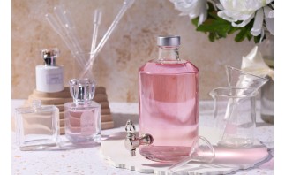 Glass dispenser