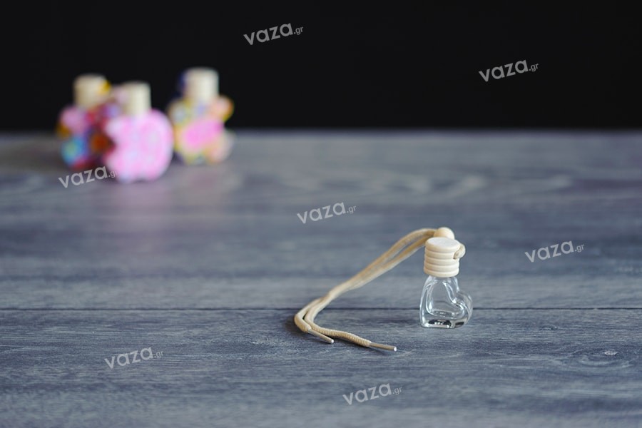 Heart shaped 4ml car air freshener with wooden lid and plastic stopper - available in a package with 25 pcs