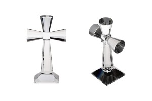 Croix en cristal avec socle d'une hauteur de 17 cm-εικόνα_προϊοντική