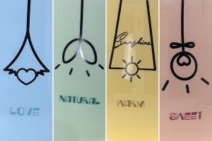 Keramische Tasse 385 ml mit Deckel und Löffel-Strohhalm in verschiedenen Farben-εικόνα_σύνθεση