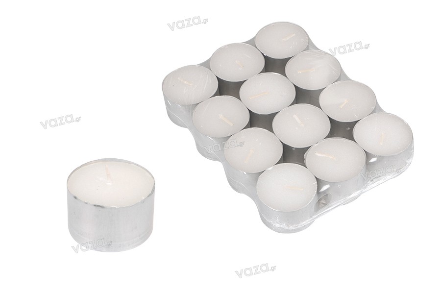 Paraffin tealight candles in white color