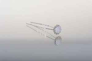 Épingle décorative en métal avec perle et strass en forme de rose (largeur 14 mm) - 20 pièces-4
