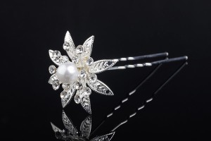 Épingle décorative en métal avec strass et perle en forme de fleur (largeur 30 mm) - 20 pcs-2