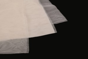 Mouchoir en tulle de type français avec petits trous - doux, 50 x 60 cm convient pour les faveurs de baptême en différentes couleurs - 100 pcs-1