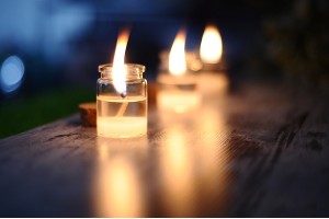 Faveur en forme de petite bouteille de 40 ml avec bouchon pour mariage et baptême 37 x 56 mm - 12 pcs-εικόνα_σύνθεση