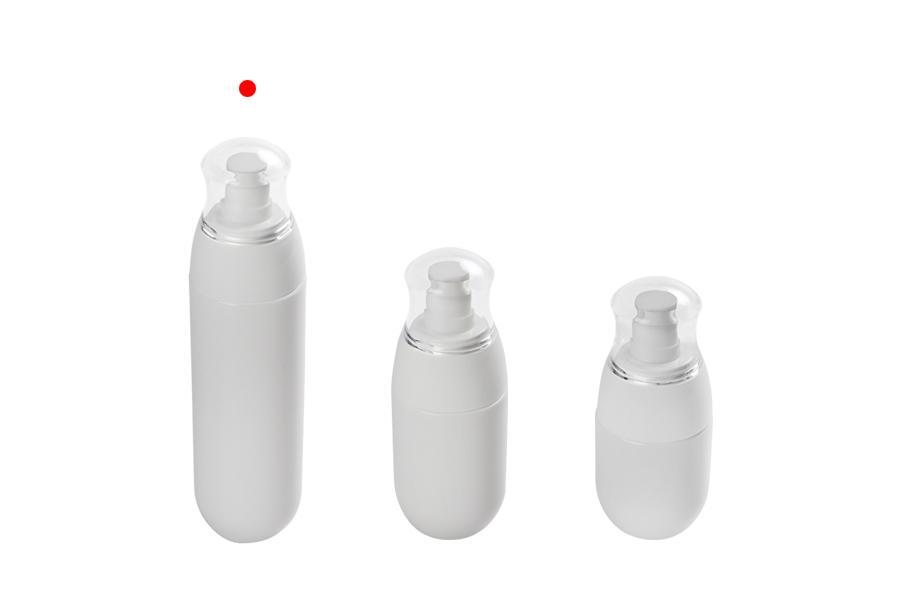 Bottiglietta PET da 100 ml con pompetta biannca e tappo trasparente. Bottiglietta PET da 100 ml con pompetta biannca e tappo trasparente.-εικόνα_σύνθεση