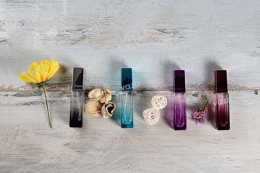 Perfume bottles with 2025 spray pump