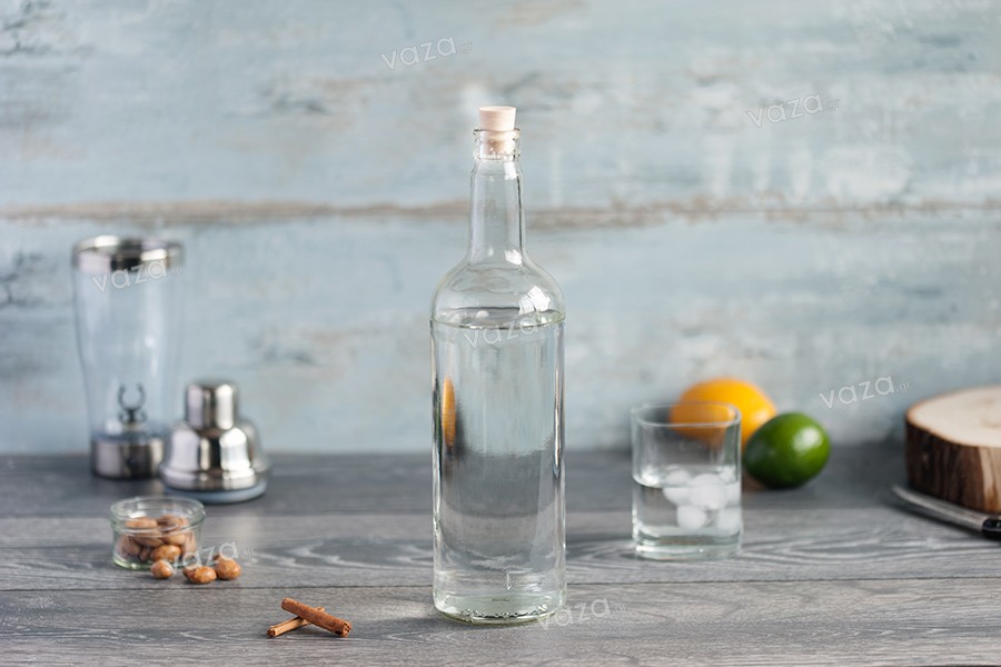 Sticlă 1000 ml transparentă, de apă și băuturi