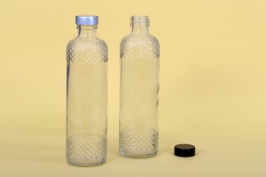 Flasche 330 ml transparent mit Prägungen am Hals und Boden-bildabmessungen