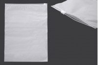 Sachets d'emballage en plastique 300 x 400 mm, semi-transparents mats avec fermeture éclair - 100 pcs