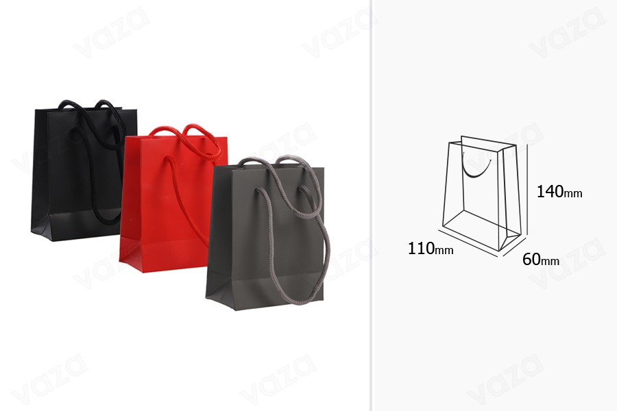 Sac cadeau en papier 110 x 60 x 140 avec cordon Sac cadeau en papier 110 x 60 x 140 avec cordon-photo_groupe