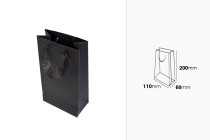 Geschenktüte in Schwarz mit 110x60x200 Organzakordel Geschenktüte in Schwarz mit 110x60x200 Organzakordel