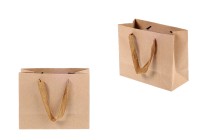 Geschenktasche aus Kraftpapier mit hellbraunem Henkel 220x100x180 - 20 Stk Geschenktasche aus Kraftpapier mit hellbraunem Henkel 220x100x180 - 20 Stk