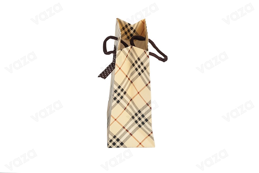 Sac cadeau en papier beige à carreaux avec nœud et cordon en coton 140 x 70 x 150 mm Sac cadeau en papier beige à carreaux avec nœud et cordon en coton 140 x 70 x 150 mm-