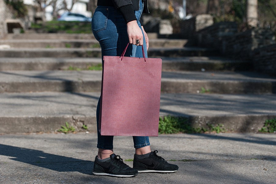 Sac en papier avec poignée 315 x 105 x 420 mm dans une variété de couleurs Sac en papier avec poignée 315 x 105 x 420 mm dans une variété de couleurs-photo_dimensions