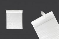 Enveloppes à bulles d'air aux dimensions 13 x 18 cm en blanc mat - 10 pcs