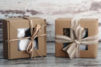 Boîte d'emballage en papier kraft avec fenêtre 130 x 120 x 60 mm - 20 pcs Boîte d'emballage en papier kraft avec fenêtre 130 x 120 x 60 mm - 20 pcs