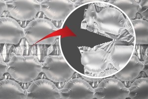 Papier bulle de 30 mm. Se vend par pièce d'une longueur de 18m de long et d'une largeur de 330mm-εικόνα_σύνθεση