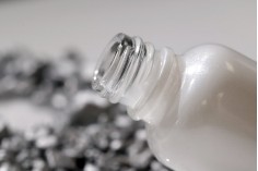 Γυάλινο μπουκαλάκι για αιθέρια έλαια 30 ml λευκό περλέ με στόμιο PP18