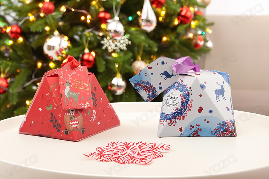 Christmas paper gift box 80x80x60mm with ribbon and greeting card/tag - 10 pcs Christmas paper gift box 80x80x60mm with ribbon and greeting card/tag - 10 pcs-εικόνα_σύνθεση