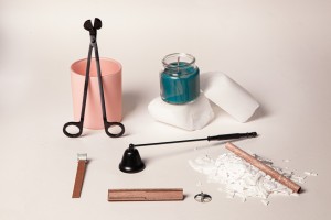Extincteur de bougie en métal (inox) de couleur noire (design cloche)-3