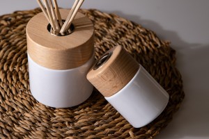 Wooden cap for aromatic bottles PP28 with plug and hole for sticks-5
