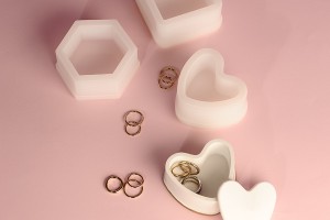 Heart shaped silicone mold for epoxy resin-bildgruppe