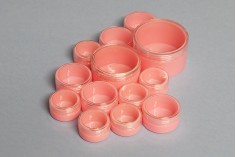 Vasetto in acrilico da 10 ml in colore rosa con tappo trasparente – 12 pz
