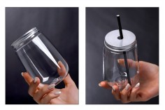 Jar plastic (PET) 500 ml in clear color with cap for milk, juice, beverages
