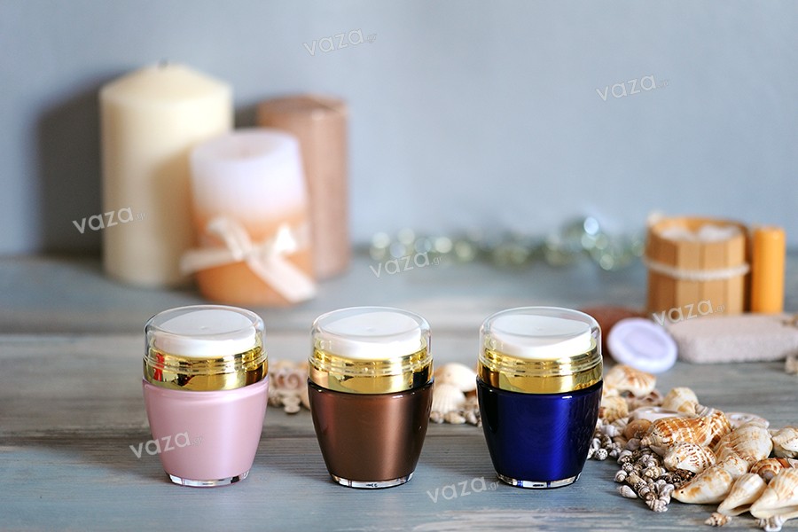 30ml plastic airless jar with left-opening cap in many colors. 