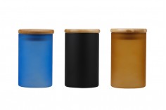 Βαζάκι γυάλινο 65x100 mm με ξύλινο καπάκι και λάστιχο σε διάφορα ματ χρώματα