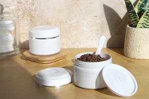 Weiße 250ml-Kunststoffdose (PP) mit Deckel, Löffel und Kunststoffdichtung – 12 Stück-εικόνα_σύνθεση