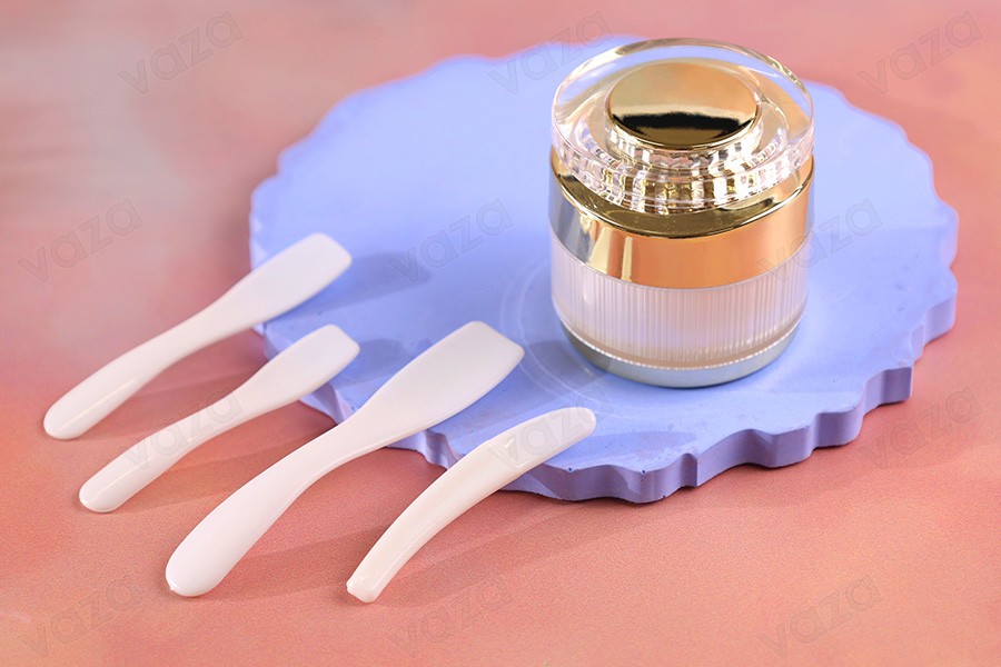 Spatul plastike për krem (PE) e bardhë 73x15 mm - 24 copë Spatul plastike për krem (PE) e bardhë 73x15 mm - 24 copë-εικόνα_σύνθεση