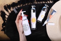 Μπουκαλάκι πολυτελείας 30 ml airless ακρυλικό (διάφανο εξωτερικά και λευκό εσωτερικά) με αντλία κρέμας και προστατευτικό καπάκι Μπουκαλάκι πολυτελείας 30 ml airless ακρυλικό (διάφανο εξωτερικά και λευκό εσωτερικά) με αντλία κρέμας και προστατευτικό καπάκι