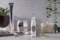 Σωληνάριο airless ακρυλικό για κρέμα 5 ml - 12 τμχ Σωληνάριο airless ακρυλικό για κρέμα 5 ml - 12 τμχ