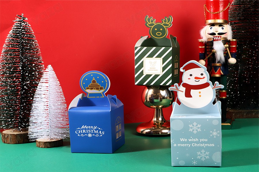 Weihnachtliche Papierbox 85x85x100 mm für Geschenke in verschiedenen Designs- 25 Stück-εικόνα_σύνθεση