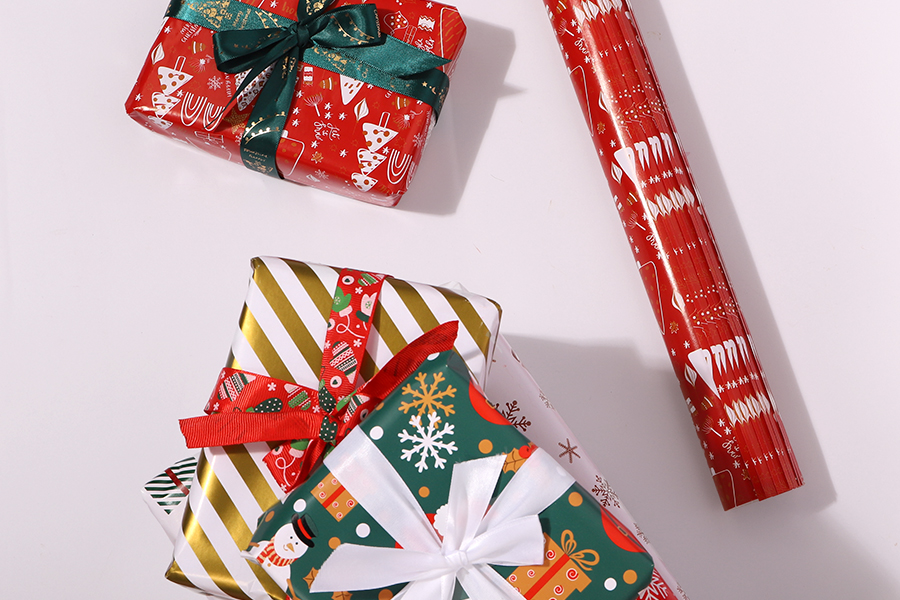 Weihnachtspapier 70x100cm in verschiedenen Designs - 10 Stk Weihnachtspapier 70x100cm in verschiedenen Designs - 10 Stk