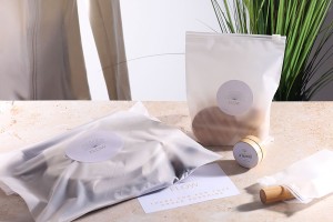 Sachets d'emballage en plastique 200 x 250 mm, semi-transparents mats avec fermeture éclair - 100 pcs-εικόνα_σύνθεση